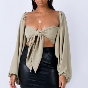 PRINCESS POLLY TIE FRONT TOP TAG STILL ATTACHED